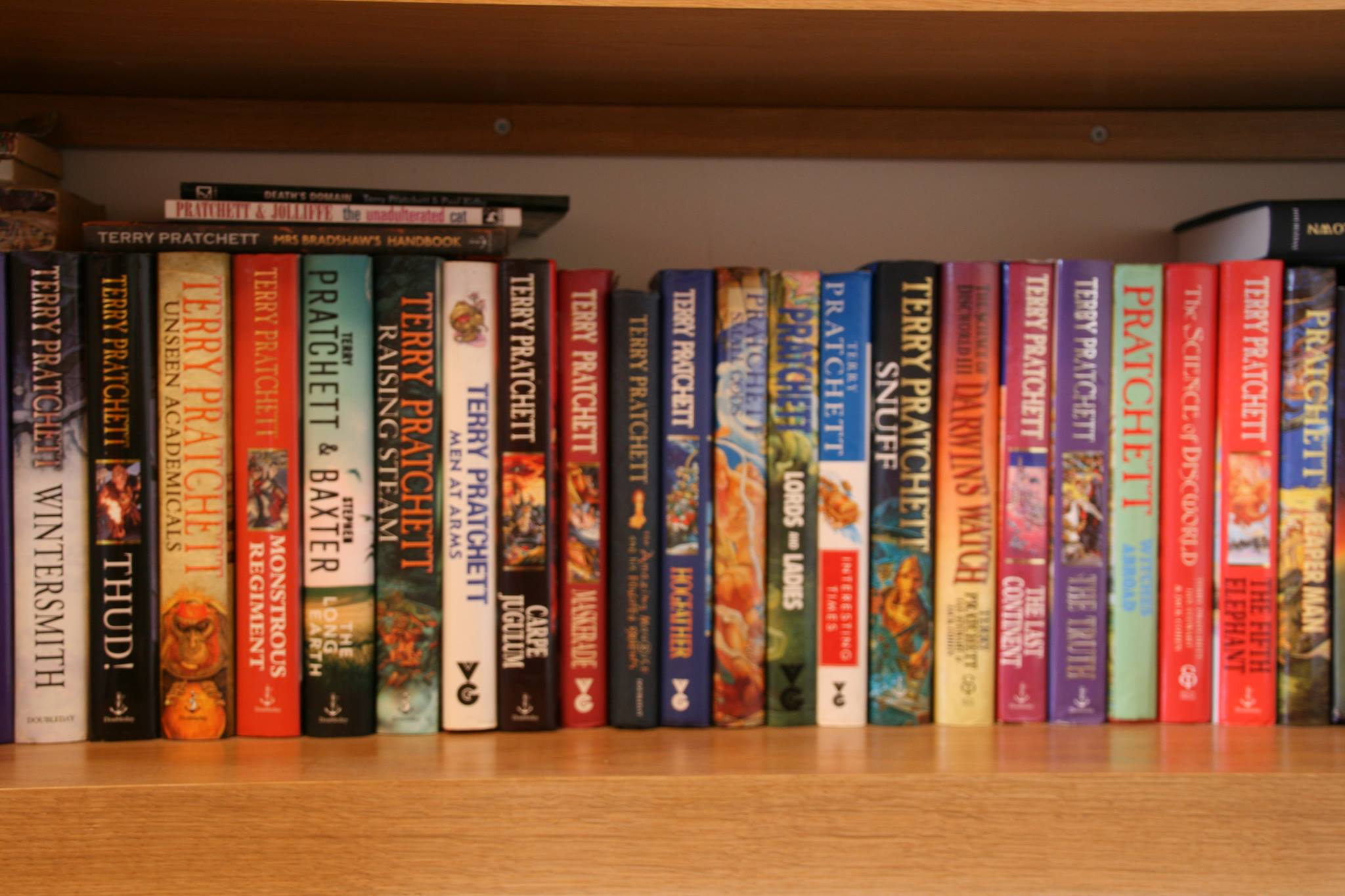 Terry Pratchett Bookshelf